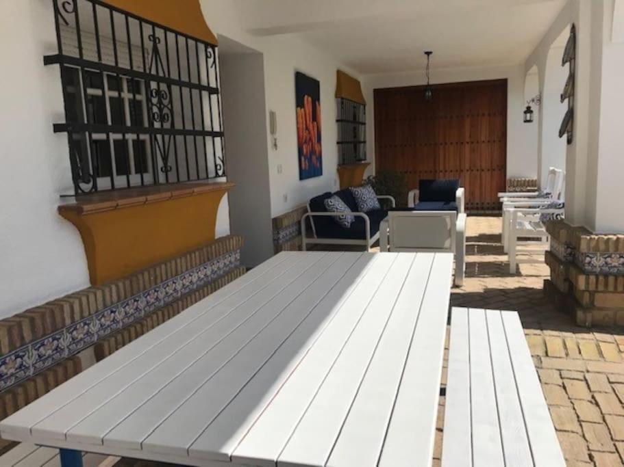 El Magnolio Villa Chiclana de la Frontera Bagian luar foto