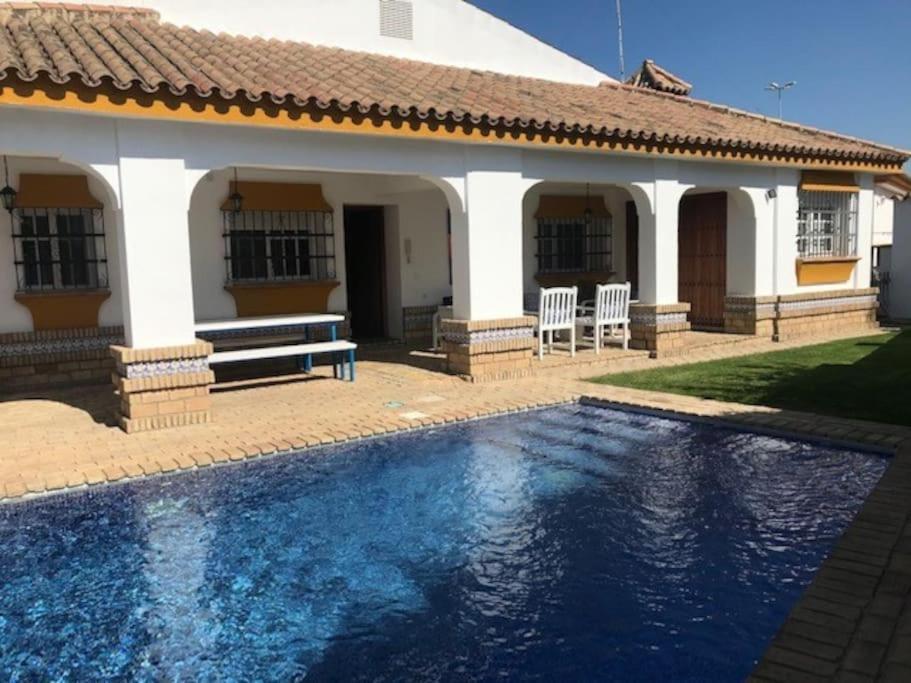 El Magnolio Villa Chiclana de la Frontera Bagian luar foto